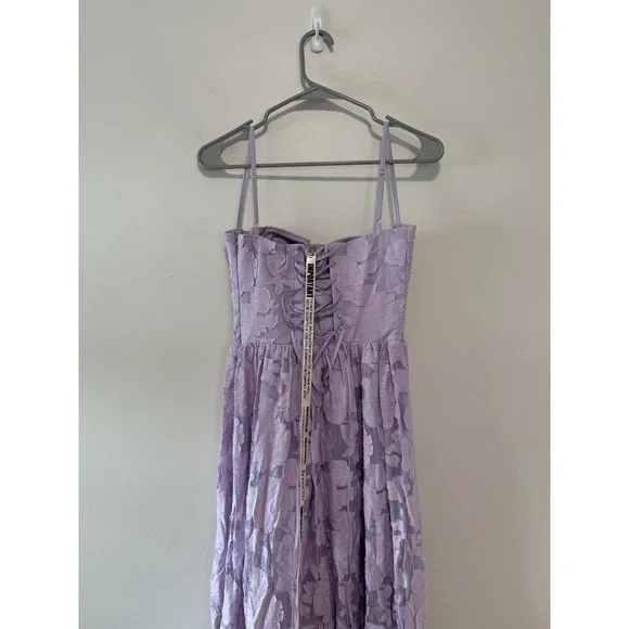 House of CB NWT Mira Orchid Floral Jacquard Tiered Lilac Midi Dress Size XS - Picture 8 of 12
